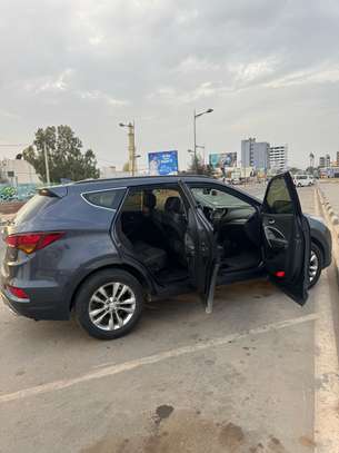 Hyundai santafe 2018 image 13