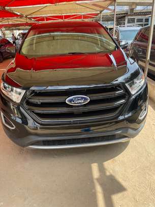 2018 Ford Edge image 8