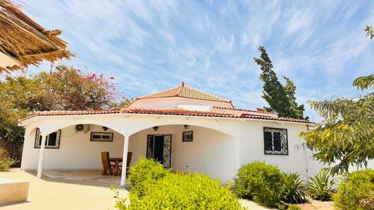 VILLA À LOUER SALY JOSEPH image 2