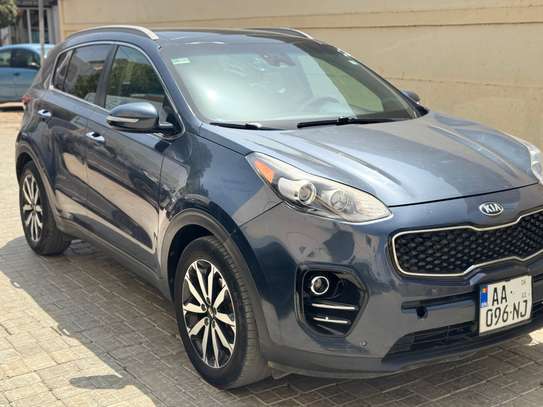 Kia sportage  2017 image 2