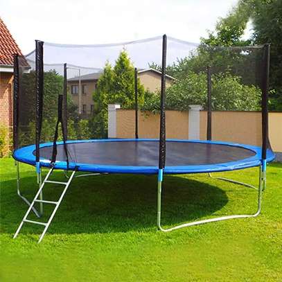 Château gonflable trampoline image 4