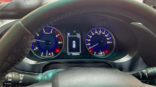 TOYOTA HILUX 2018 Version Européenne image 7