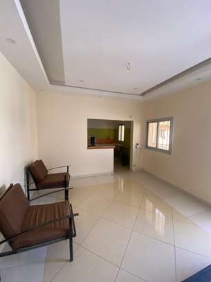 Appartement f3 à louer aux Mamelles avec terrasse privée image 5