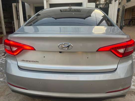 HYUNDAI SONATA année 2016/2017 image 9