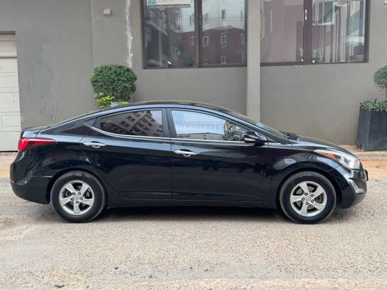 Hyundai avante 2015 image 4