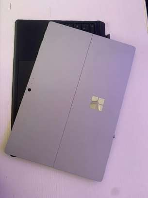 Microsoft surface pro4 i7 image 3