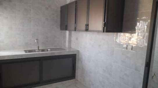 Appartement à louer à l'école bilingue américaine image 1