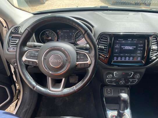 Jeep compass limited 2020 image 10