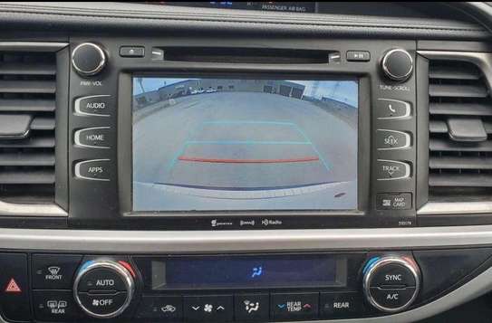 TOYOTA HYLANDER 7 places full options image 12
