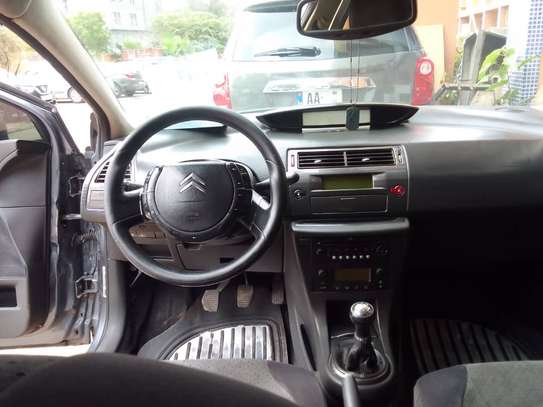 Citroen C4 2009 image 4