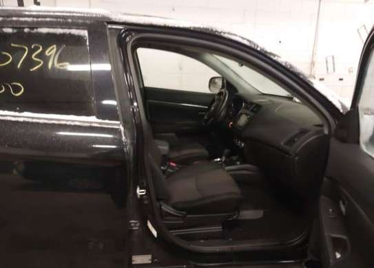 MITSUBISHI OUTLANDER SPORT sous douane image 5