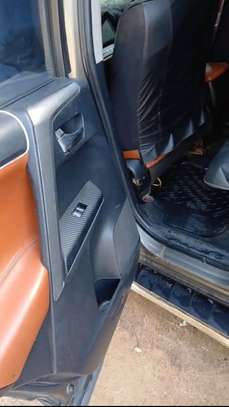 Toyota Rav4 2015 image 2