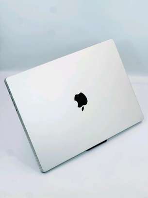 Vente MacBook Pro M4 image 8