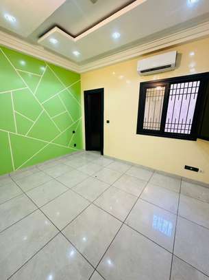 APPARTEMENT F4 À LOUER AU ALMADIES RECASEMENT 1 image 1