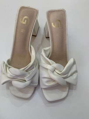 CHAUSSURES EN CUIR image 6