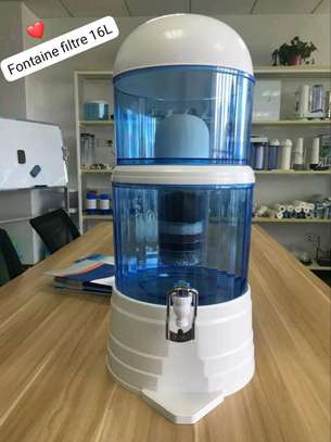 Fontaine filtre à eau 16 litre image 1