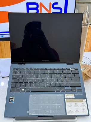 Asus ZenBook S13 UP5302Z Flip OLED i7 12th Gen 13.3 Pouce image 7