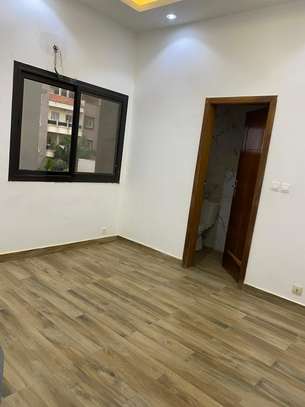 3 chambres salon baobab Grd mbao image 6