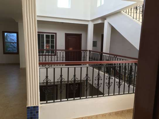 Maison à Louer aux Almadies image 6