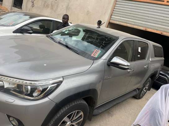 Toyota hilux  2019 image 5