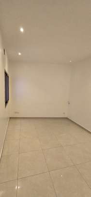 2 CHAMBRES A LOUER A NGOR image 10
