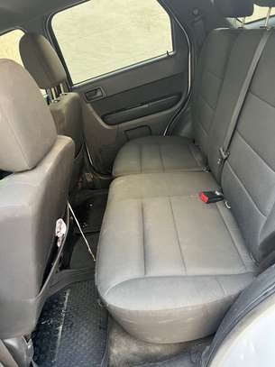 FORD ESCAPE 2011 image 7