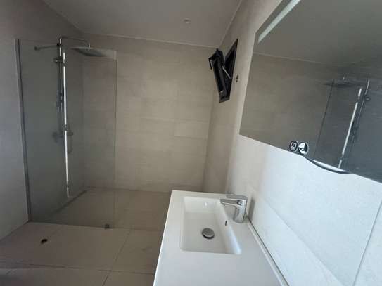 Appartement à louer sur la corniche fan résidence image 7