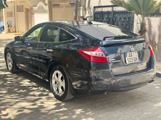 Honda crosstour image 7