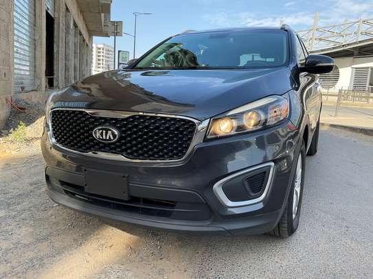 Kia Sorento Limited image 2