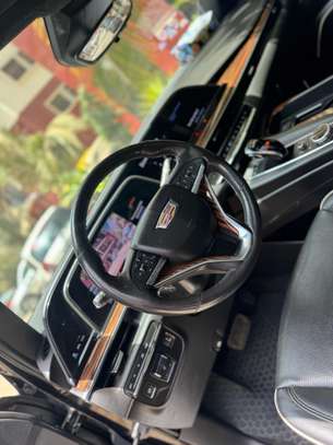 Cadillac Escalade 2021 image 10