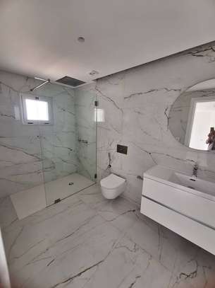 Appartement neuf à louer aux almadies, cote king fath palace image 15