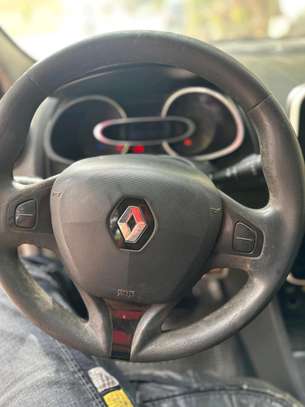 Clio 4 2014 diesel manuel image 4