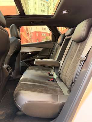 Peugeot 3008 Gt line image 11
