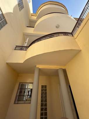 Appartement F4 à louer à mermoz image 1