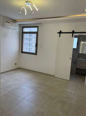 F5 A LOUER AUX ALMADIES (PAS LOIN DU KING FAHD PALACE) image 10