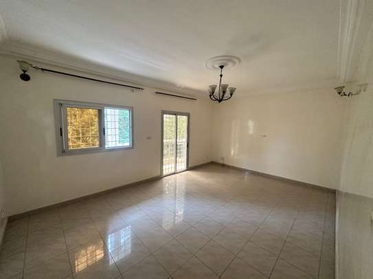 APPARTEMENT F5 À LOUER MARISTE image 12