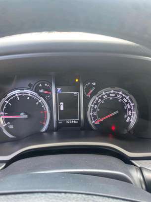 toyota 4-runner 2021 image 10