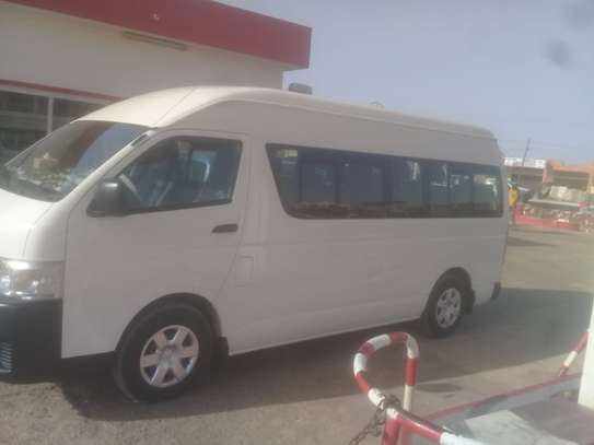 Location de minibus image 4