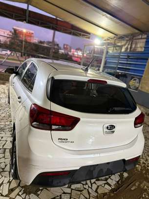 Kia Rio 2018 image 3