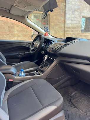 Ford Escape 2.0 image 1