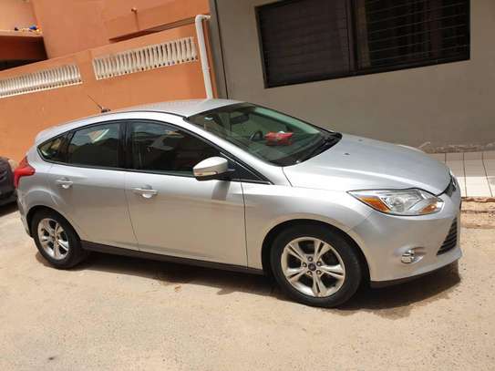 Ford Focus SE image 2