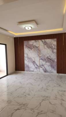 Appartement F3 à louer aux Almadies image 10