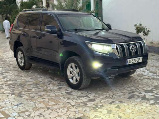 Toyota Prado image 2