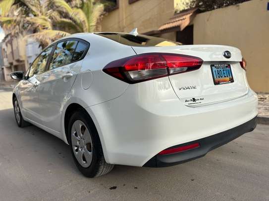 Kia forté image 5