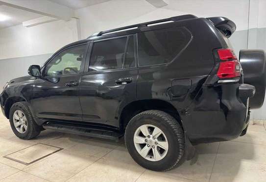 TOYOTA PRADO 2019 image 4