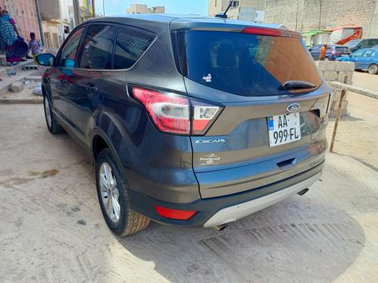 Ford escape 2.0 image 2