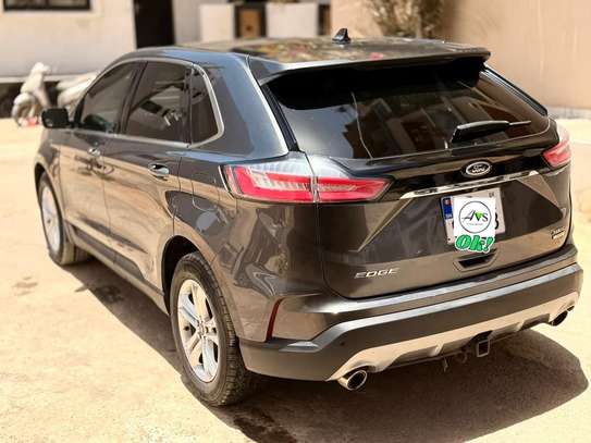 Location Ford Edge image 12