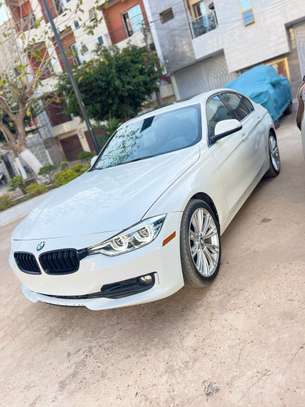 BMW 328i XDrive 2016 image 2