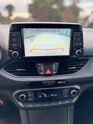 HYUNDAI I30 2017 image 9