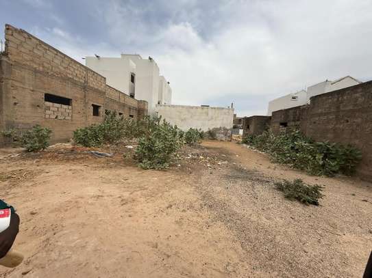 Terrain 310m2 constructible derrière Sonatel Touba image 1